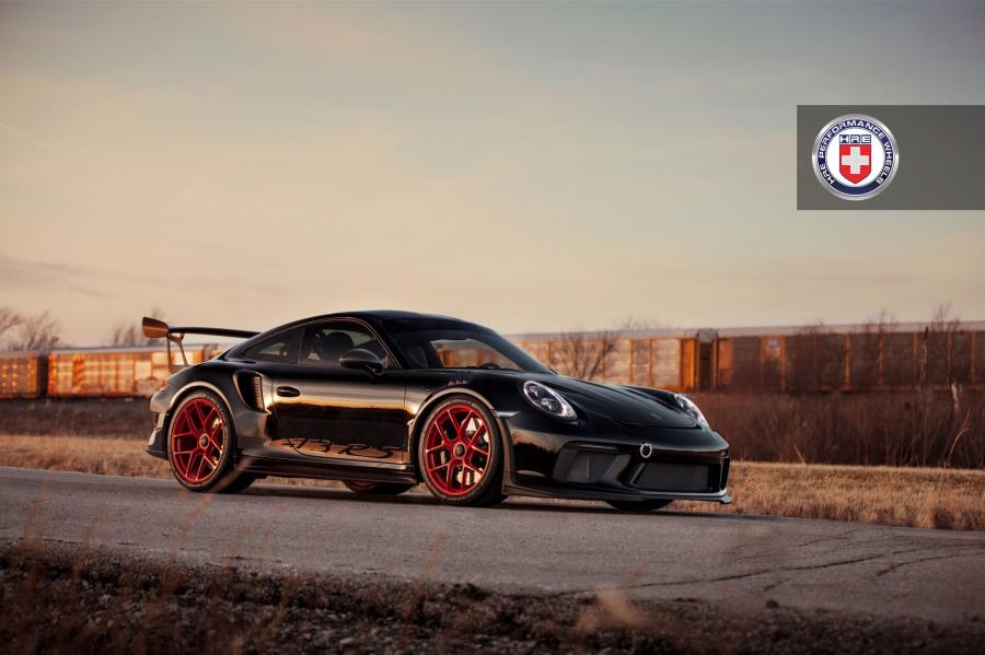  Porsche 911 GT3 RS on HRE Wheels (R101 Lightweight) (991) 2018 года  (фото 7 из 12)